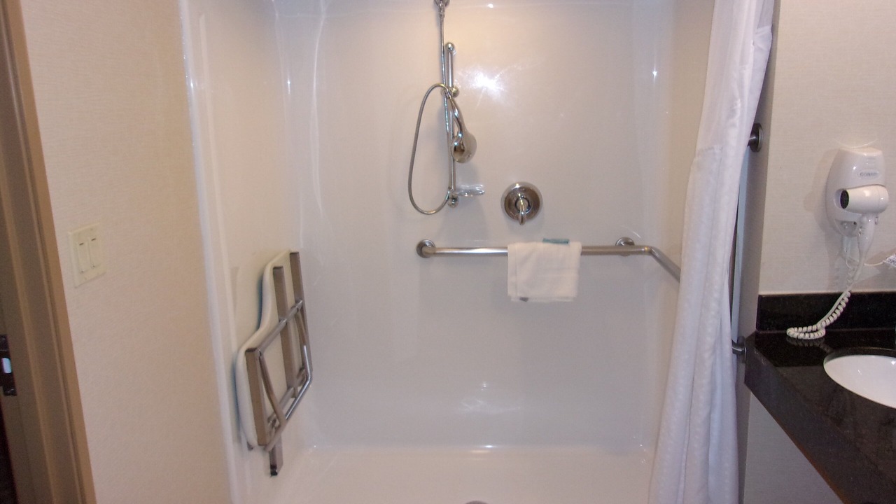 Photo of Bedroom in Roselle