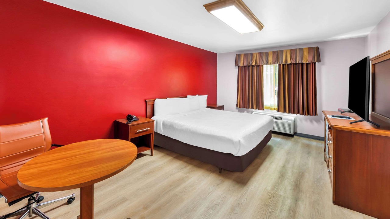 Photo of Bedroom in Little Ferry