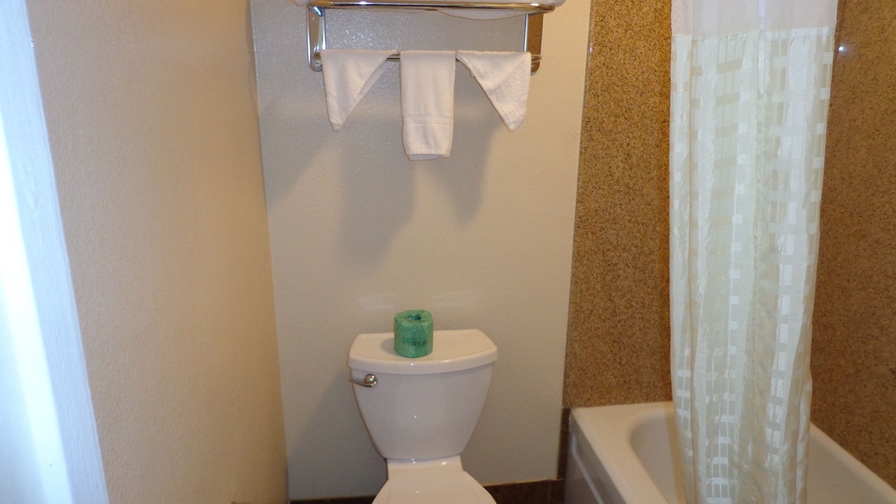 Photo of Bathroom in Warren