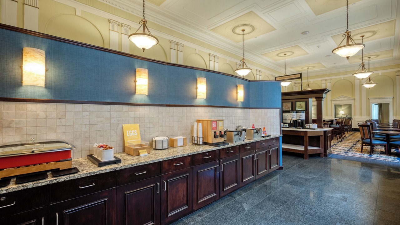 Photo of Livingroom in Downtown