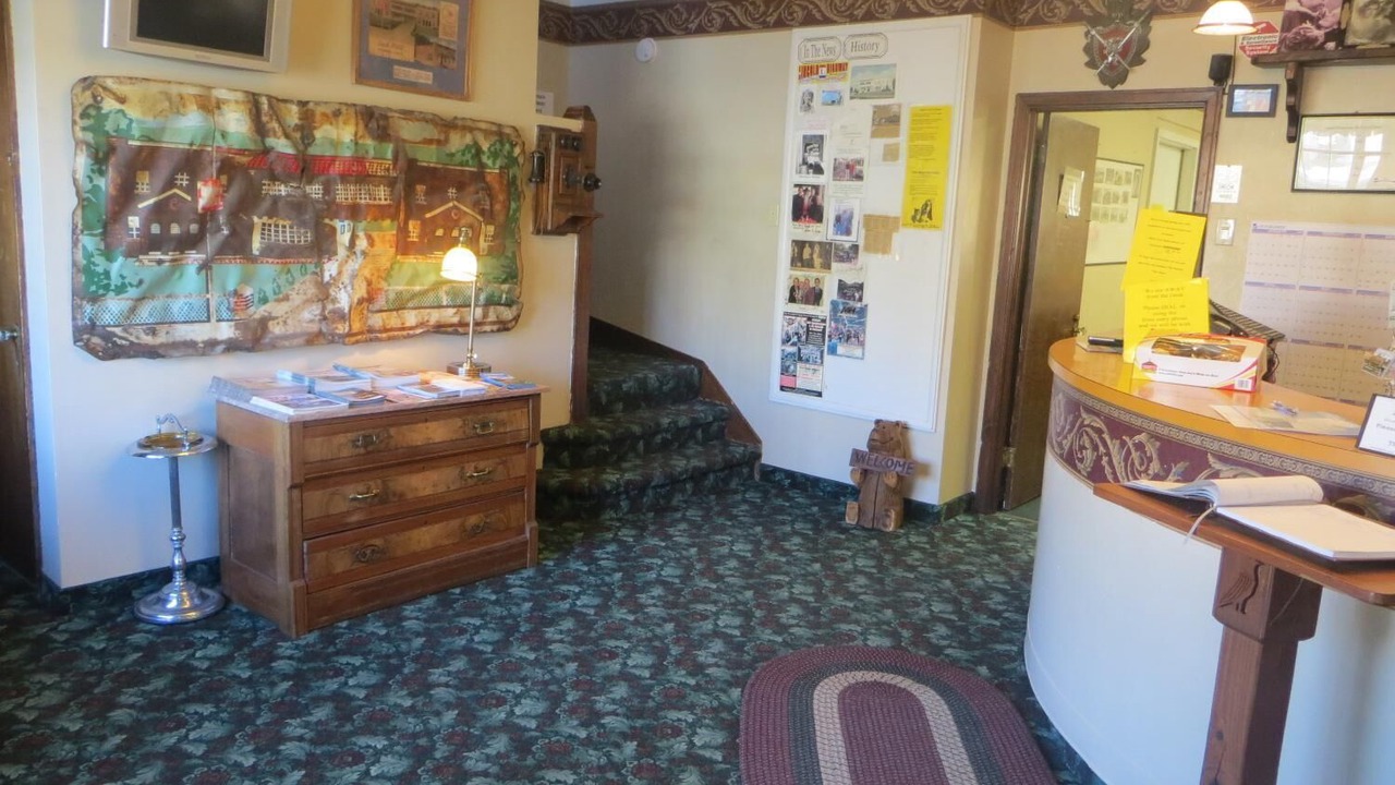 Photo of Others in Denison