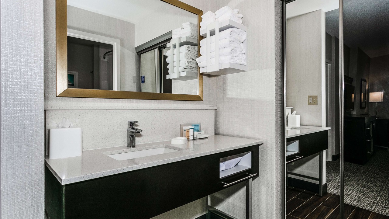 Photo of Bathroom in Central Business District