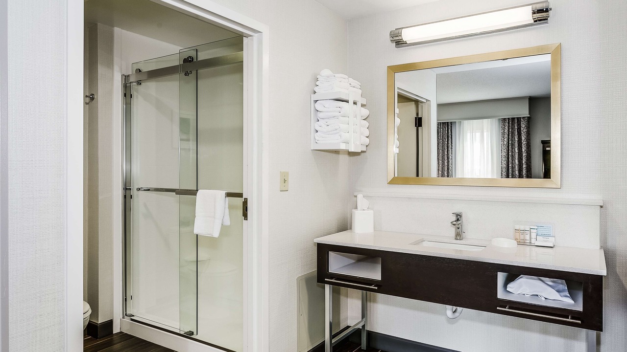 Photo of Bathroom in Central Business District