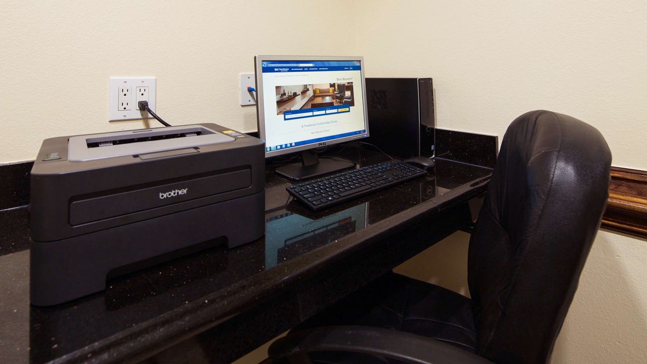 Photo of Others in Edna