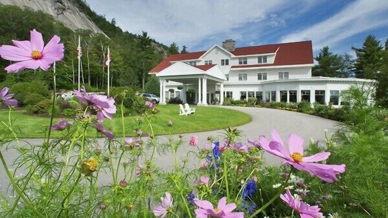 Photo of Outdoor in Hale's Location