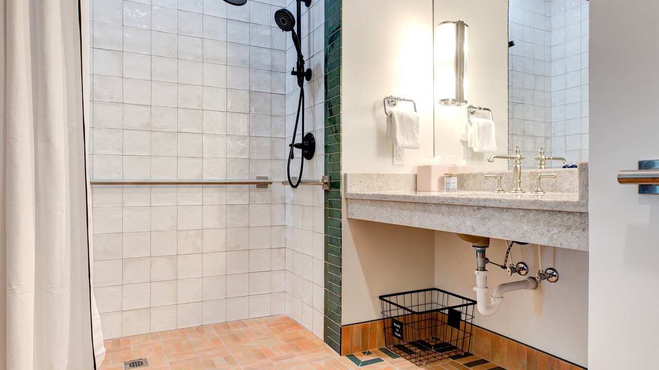 Photo of Others in Lexington