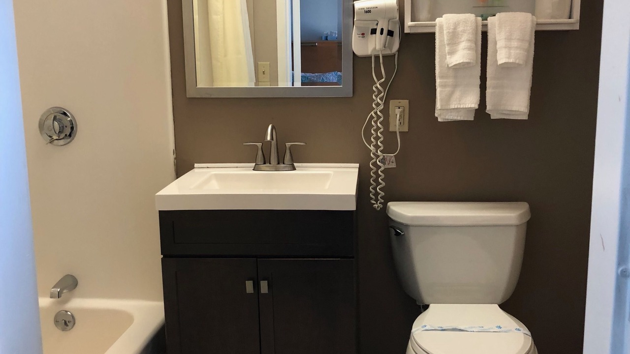 Photo of Bathroom in Narragansett Pier