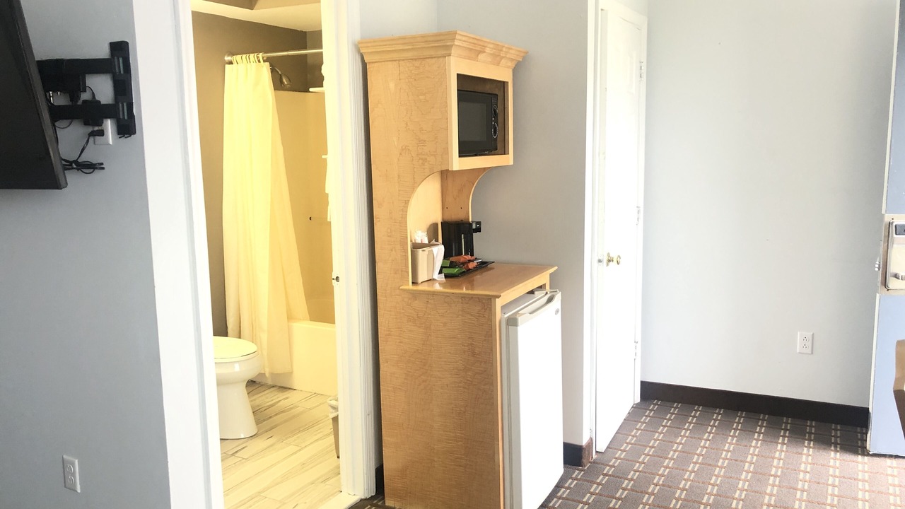 Photo of Bathroom in Narragansett Pier