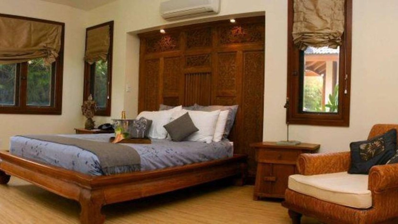 Photo of Bedroom in Historic Lahaina Front Street