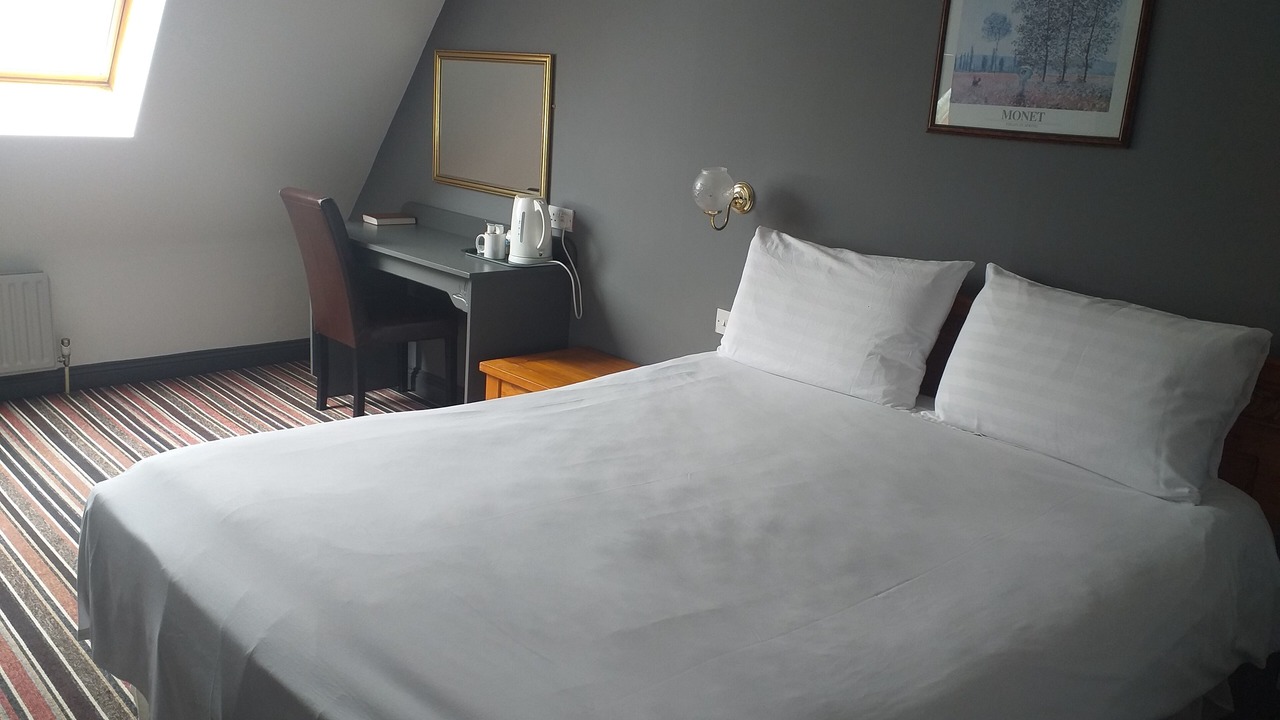 Photo of Bedroom in Meppershall