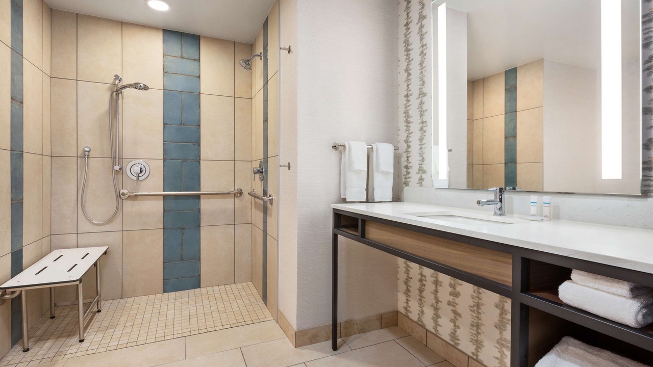 Photo of Bathroom in Energy Corridor