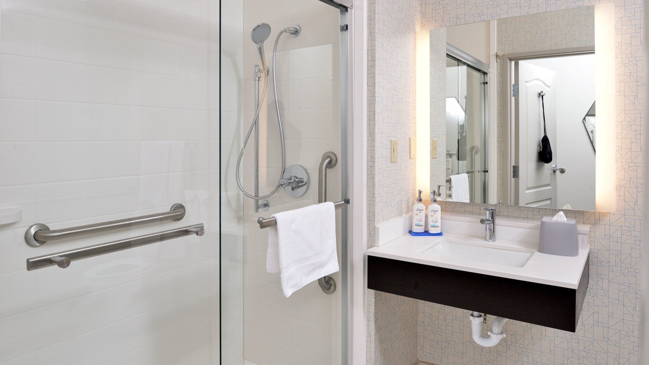 Photo of Bathroom in Royse City