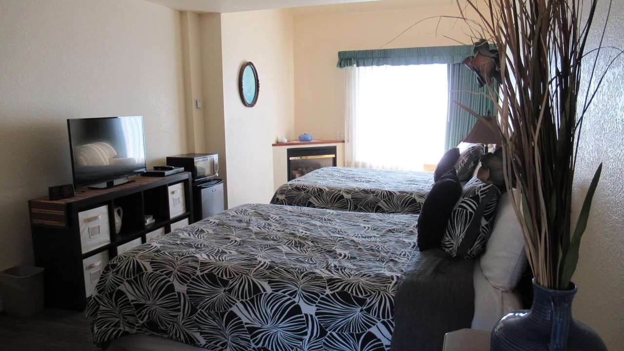 Photo of Others in Gualala