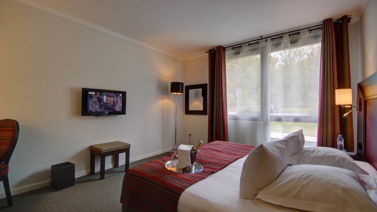 Photo of Bedroom in Lumbres