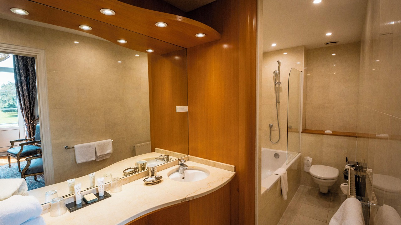 Photo of Bathroom in Sully