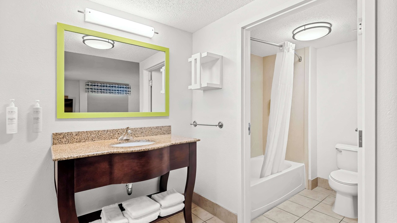 Photo of Bathroom in Ooltewah