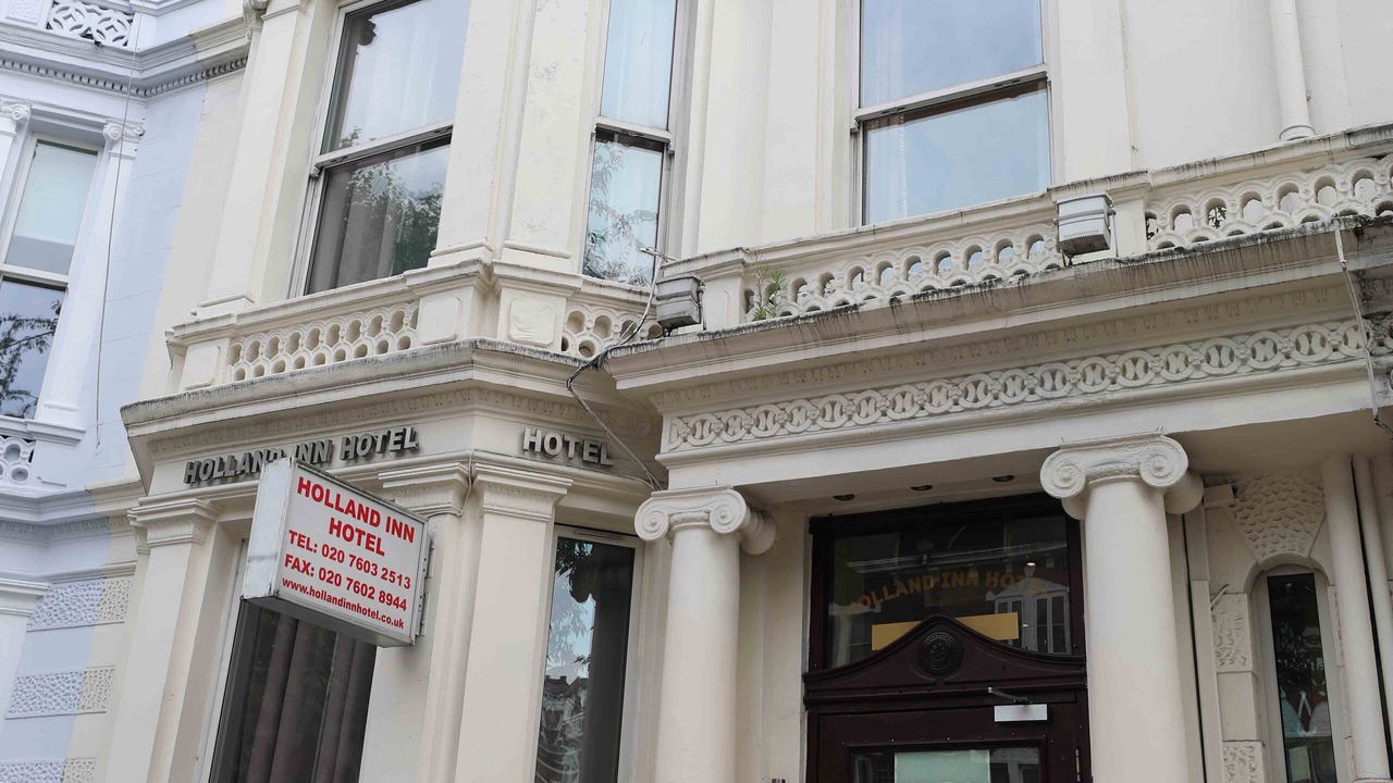 Photo of Buildings in Holland Park