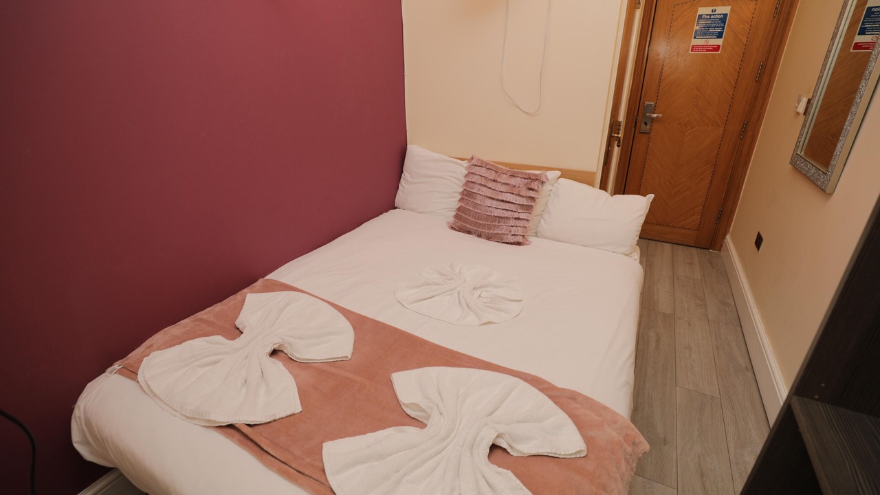 Photo of Others in Holland Park