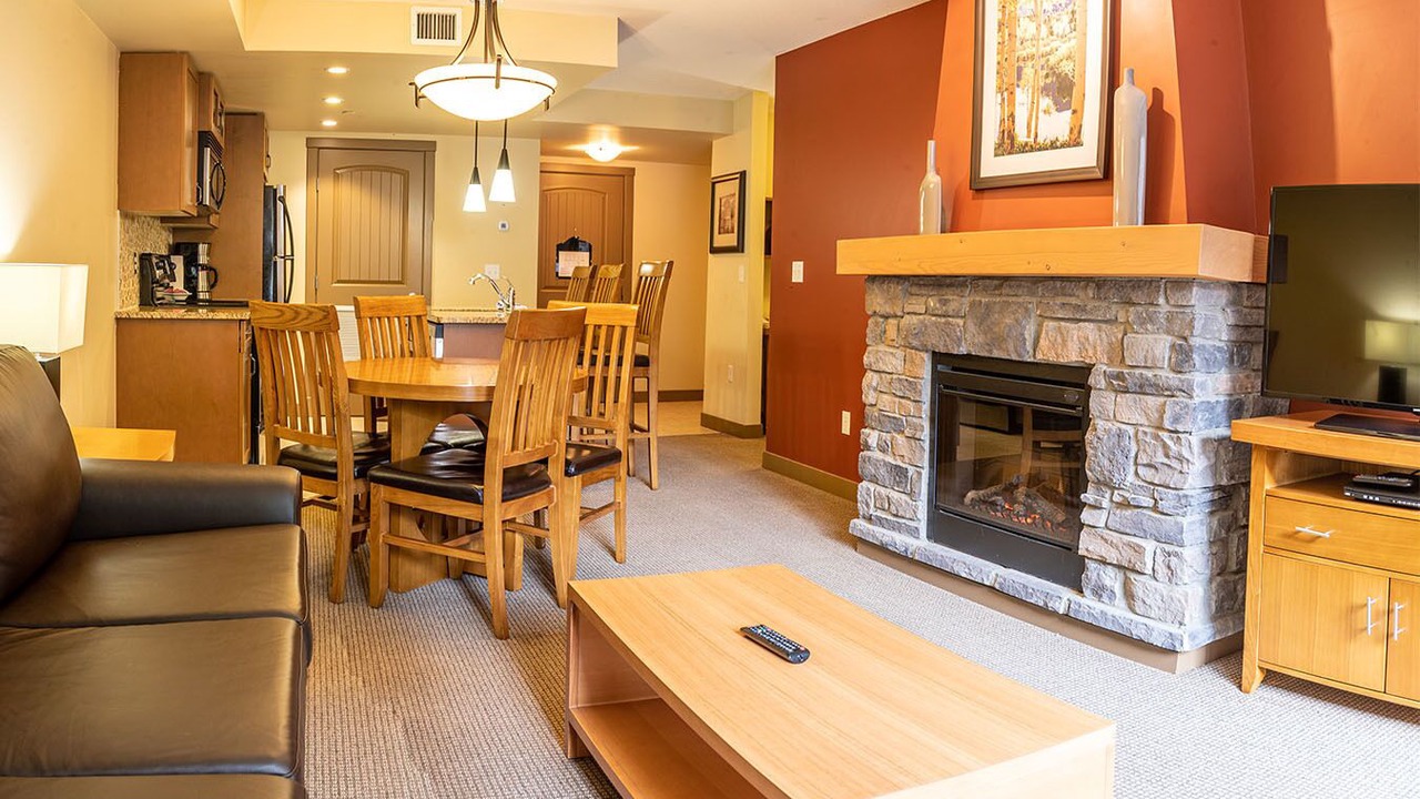 Photo of Livingroom in Copperstone Resort