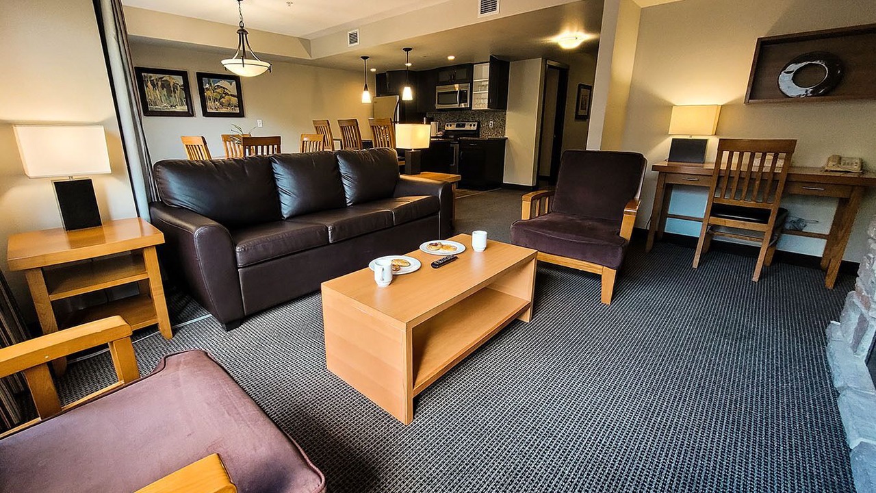 Photo of Livingroom in Copperstone Resort
