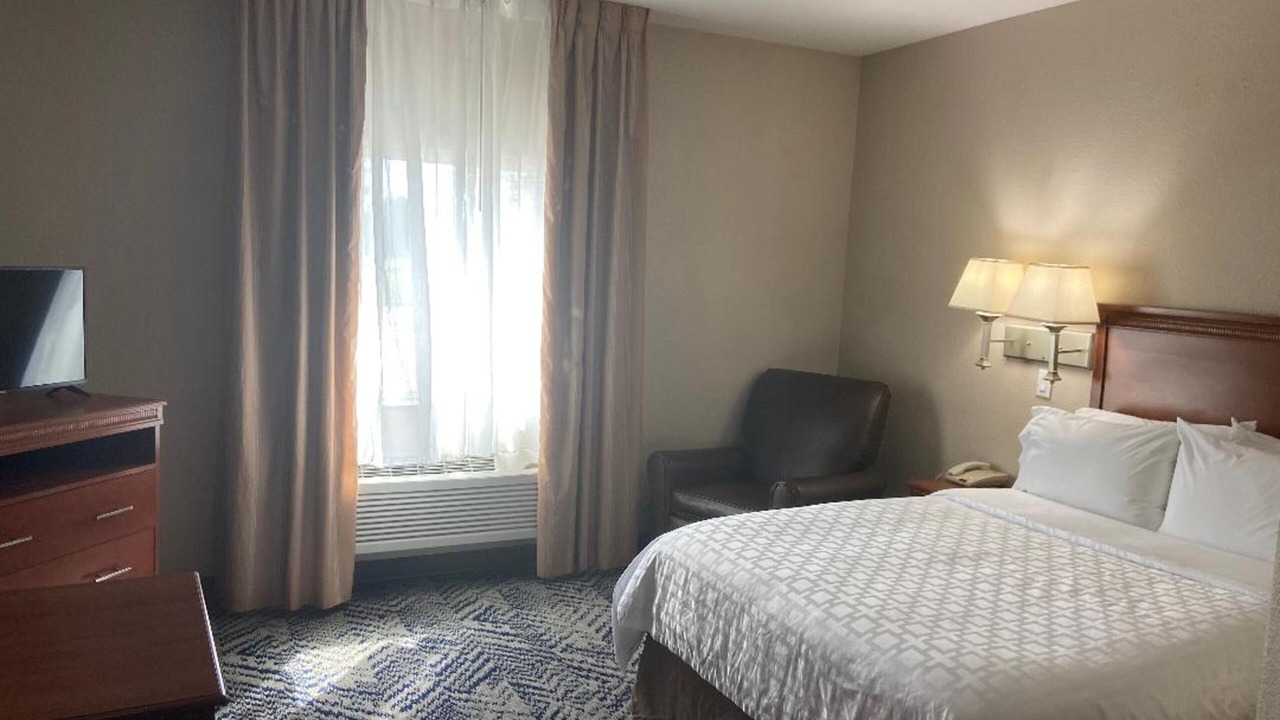 Photo of Bedroom in La Porte