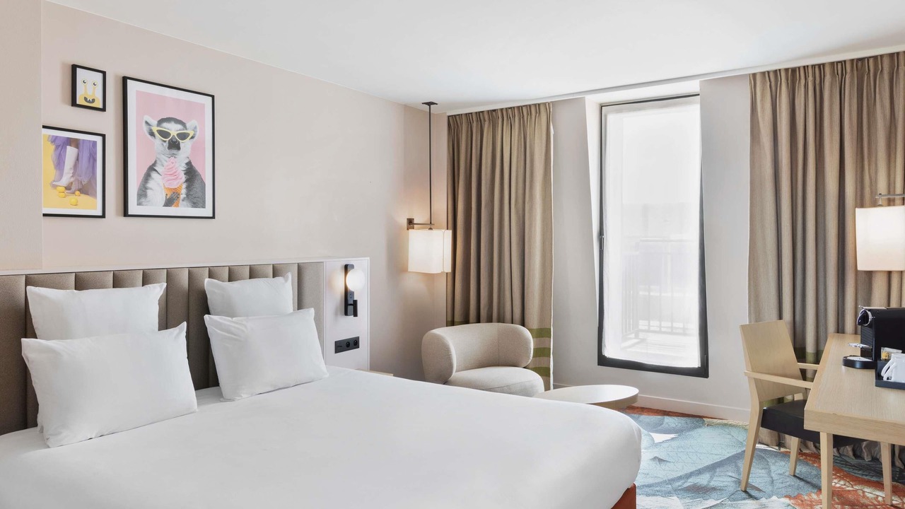 Photo of Bedroom in Saint-Leu