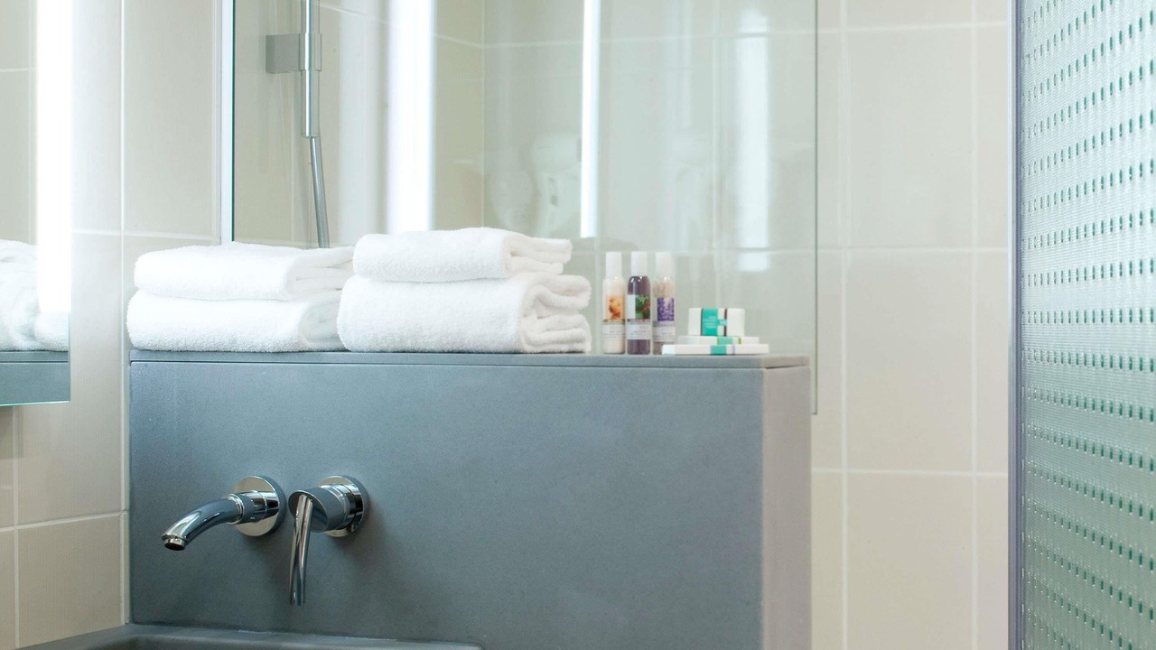 Photo of Bedroom in Saint-Leu