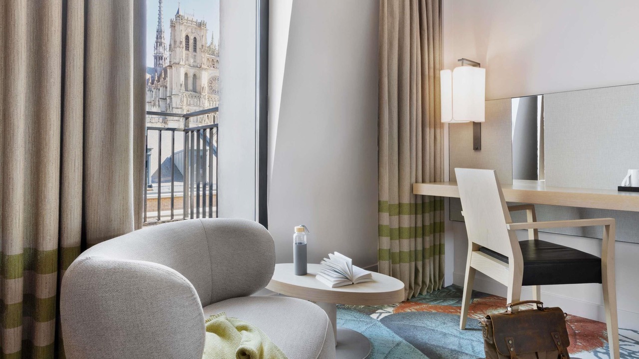 Photo of Bedroom in Saint-Leu