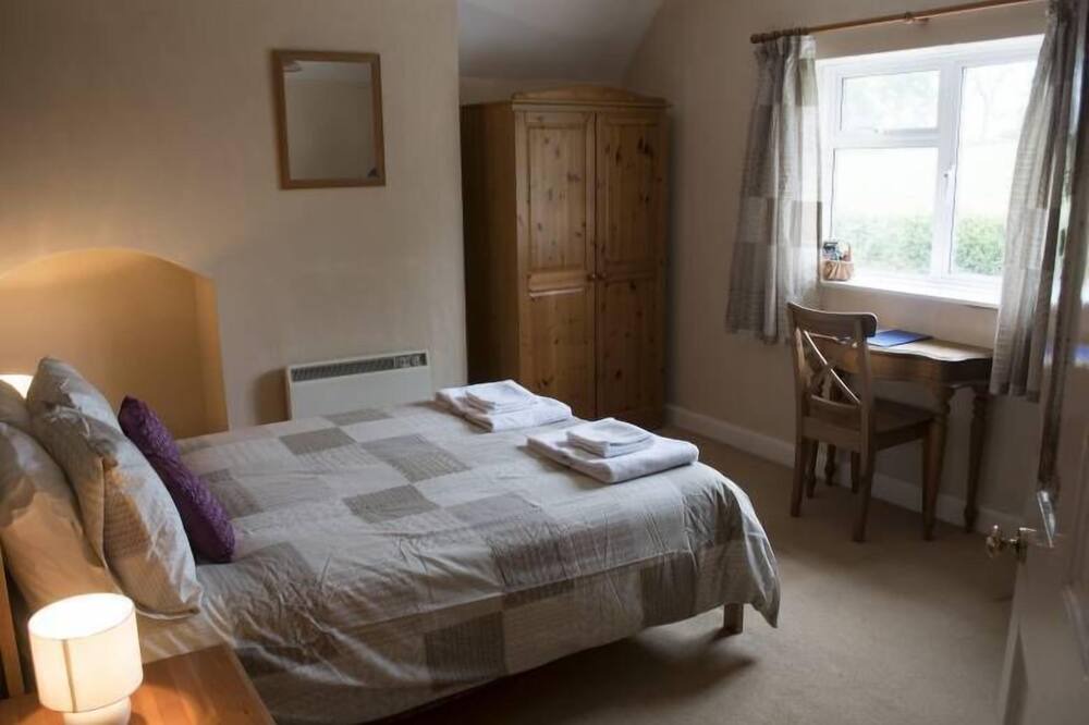 Photo of Bedroom in East Tisted