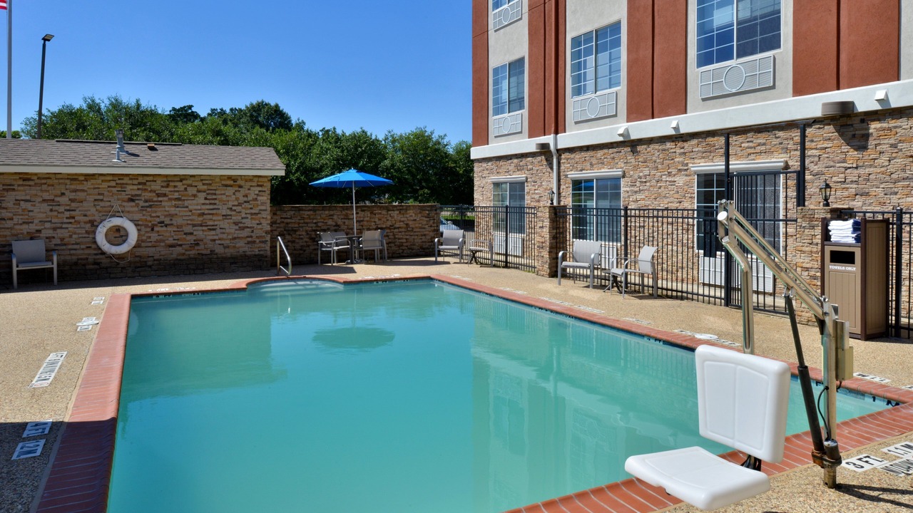 Photo of Outdoor in Carthage
