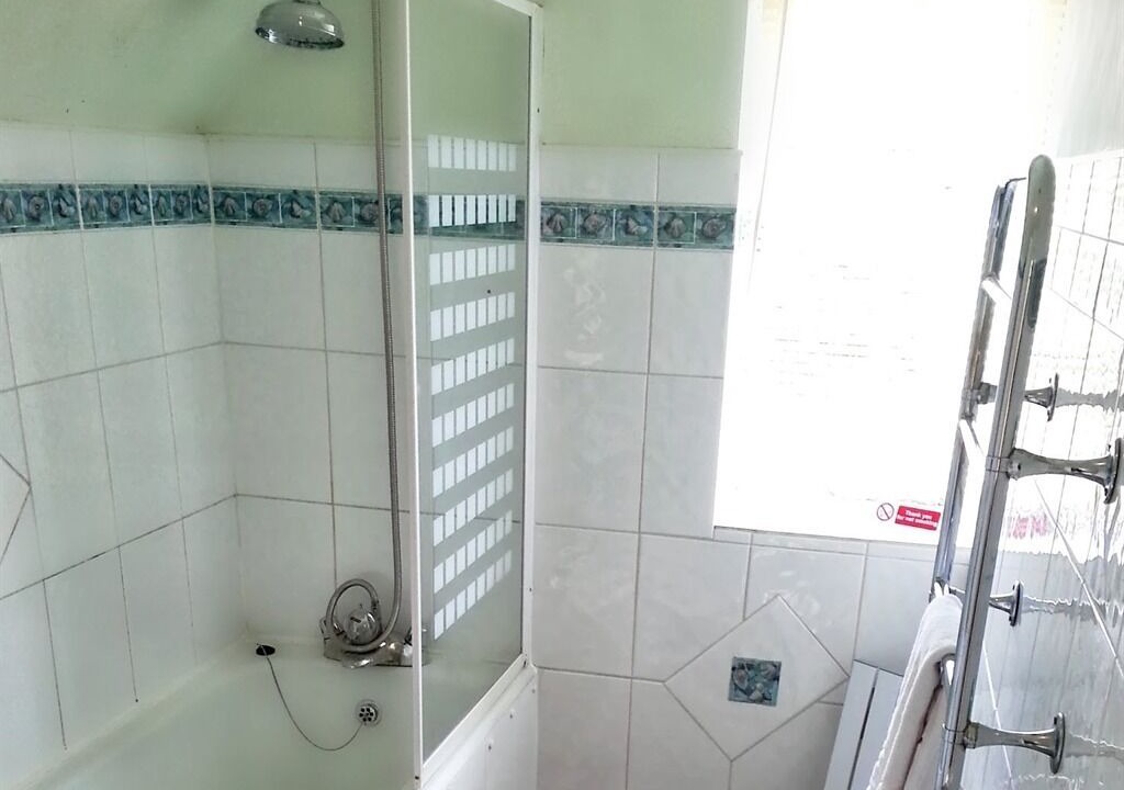 Photo of Bathroom in Claygate