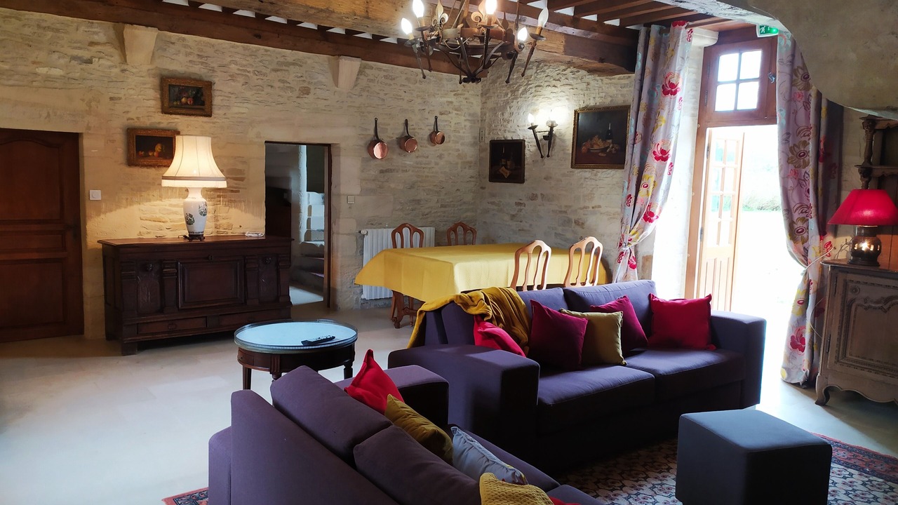 Photo of Others in Crepon