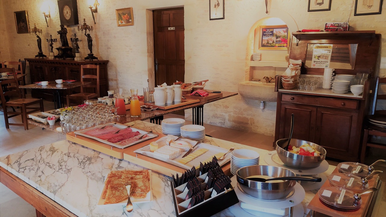 Photo of Others in Crepon