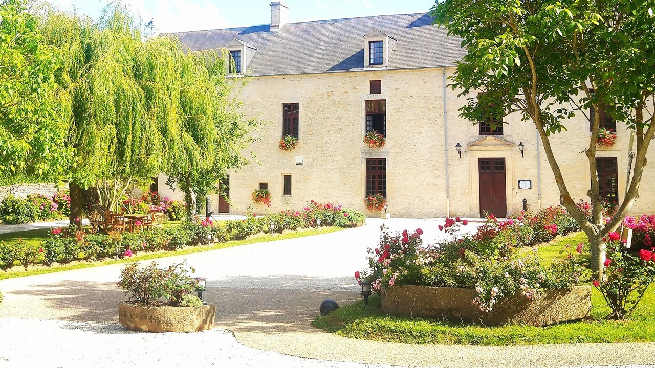 Photo of Outdoor in Crepon