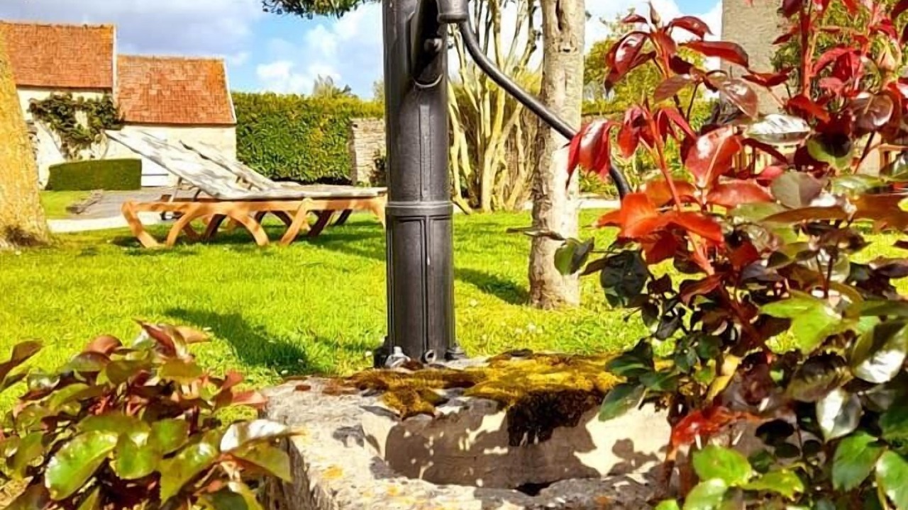 Photo of Outdoor in Crepon