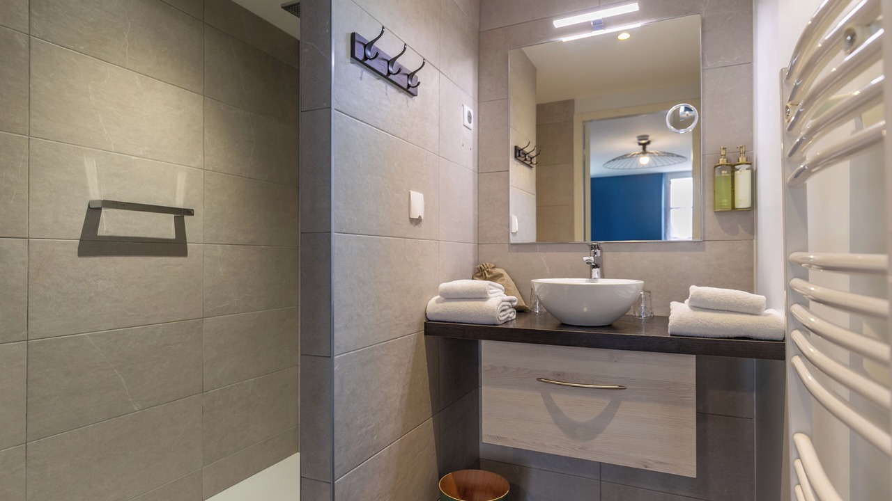 Photo of Bathroom in Cande-sur-Beuvron