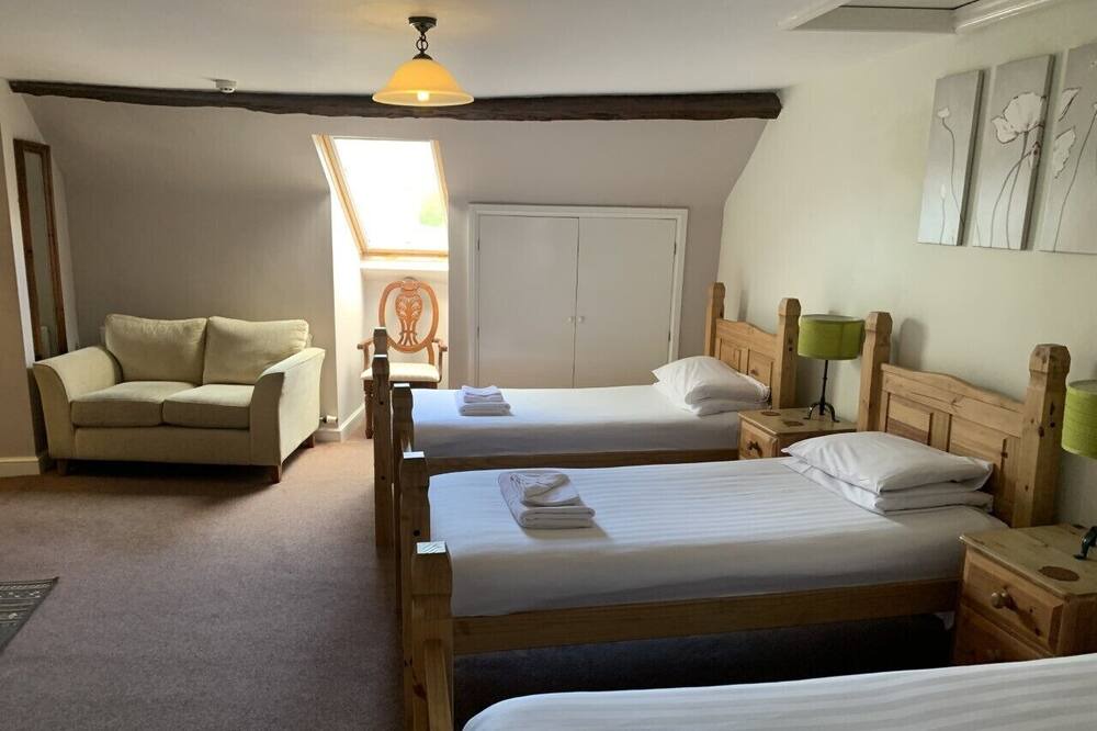 Photo of Bedroom in Bovey Tracey