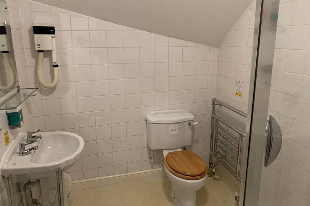 Photo of Bathroom in Bovey Tracey