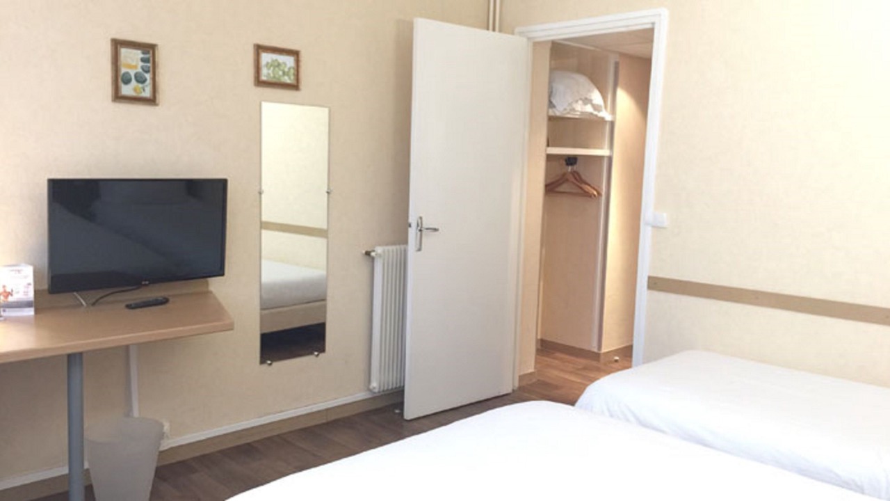 Photo of Bedroom in Chateaudun-Bannier