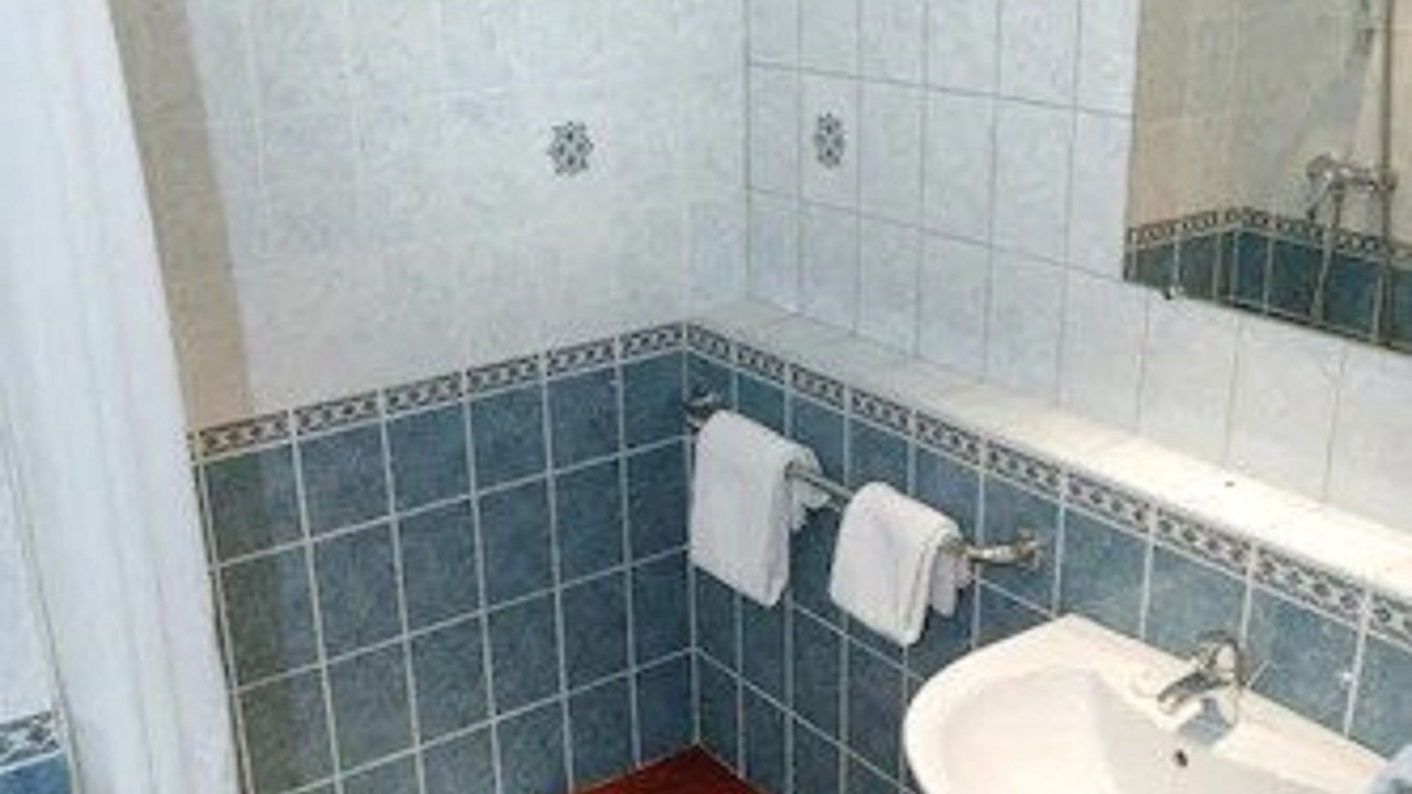 Photo of Bathroom in Chateaudun-Bannier