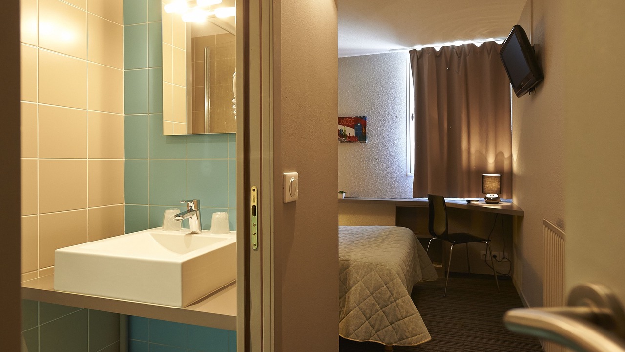 Photo of Bedroom in Limoges