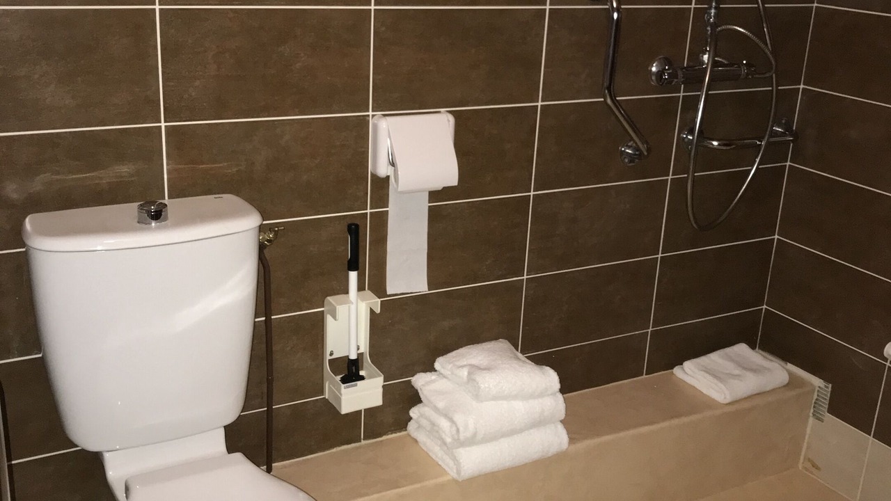 Photo of Bathroom in Rodez