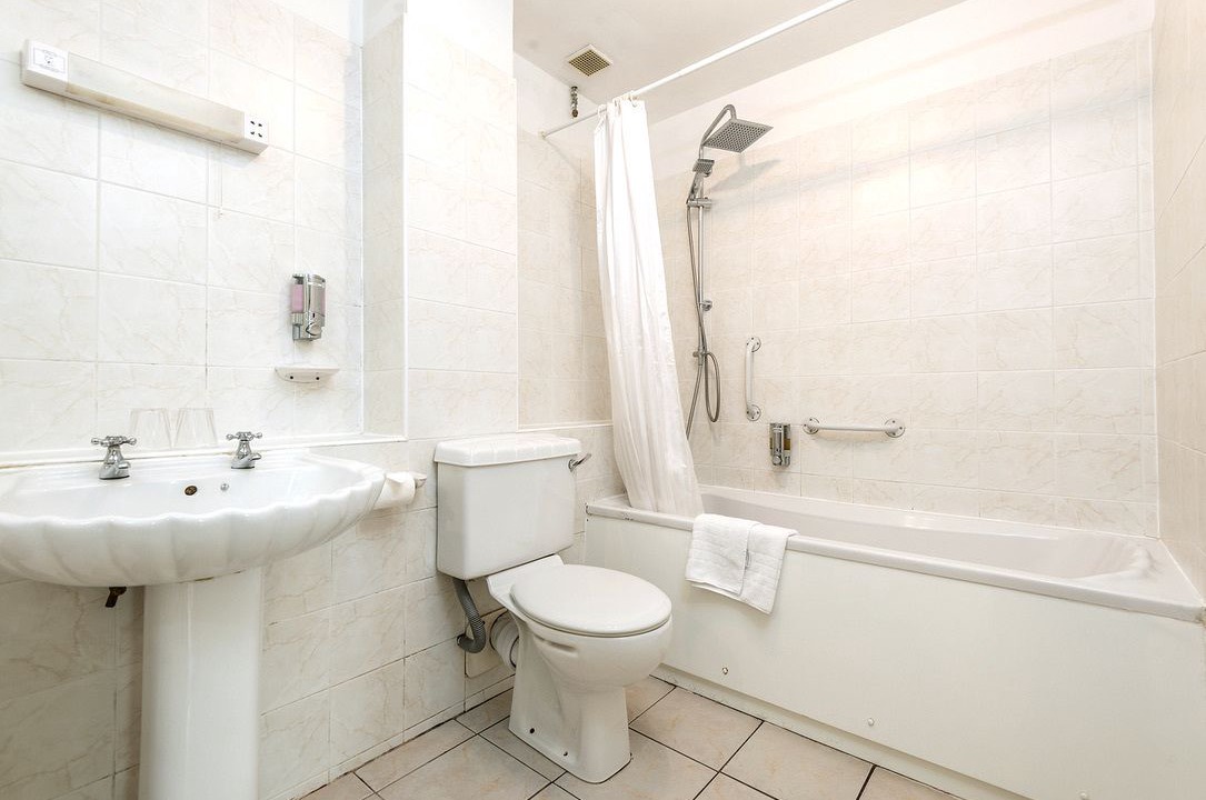Photo of Bathroom in Ogbourne St George