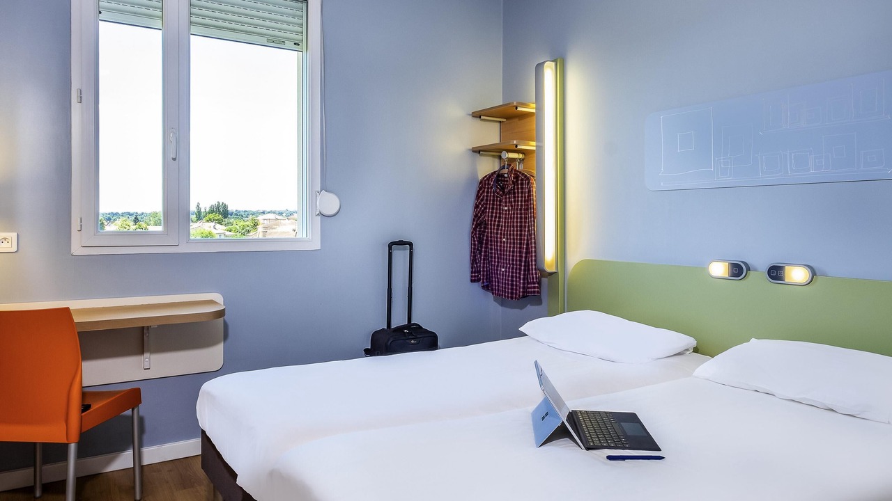 Photo of Bedroom in Limoges