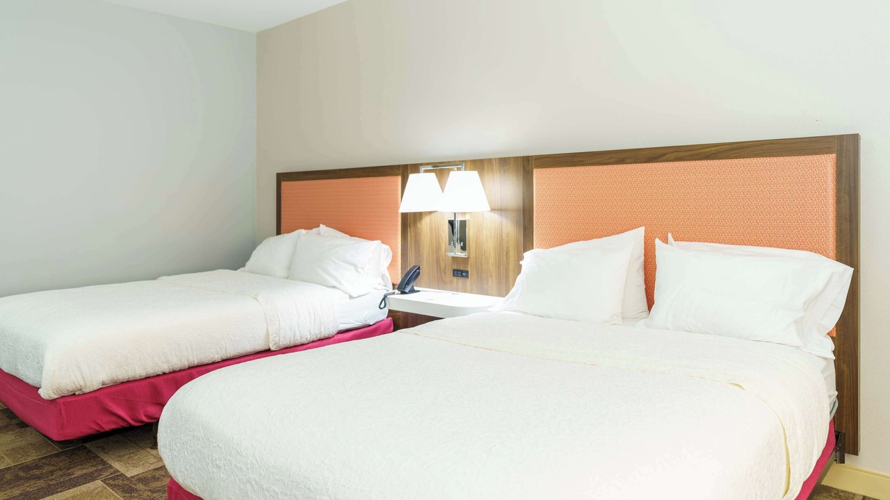 Photo of Bedroom in Garden City