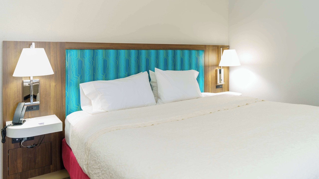 Photo of Bedroom in Garden City