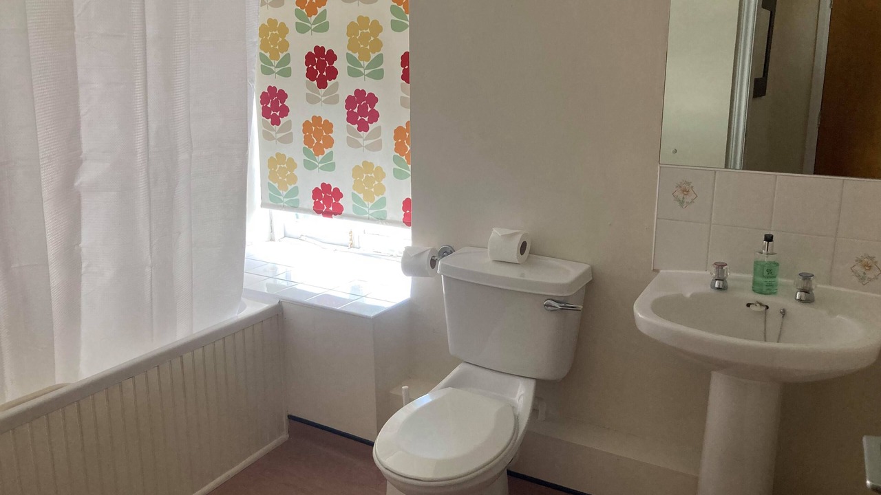 Photo of Bathroom in Thorverton
