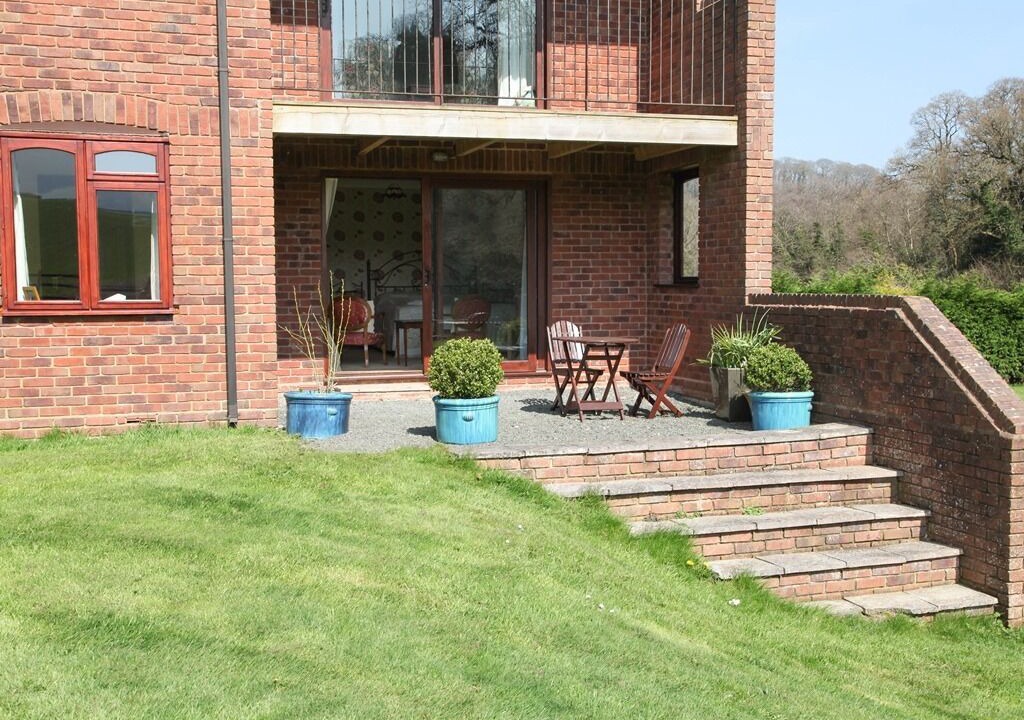 Photo of Outdoor in Kenn