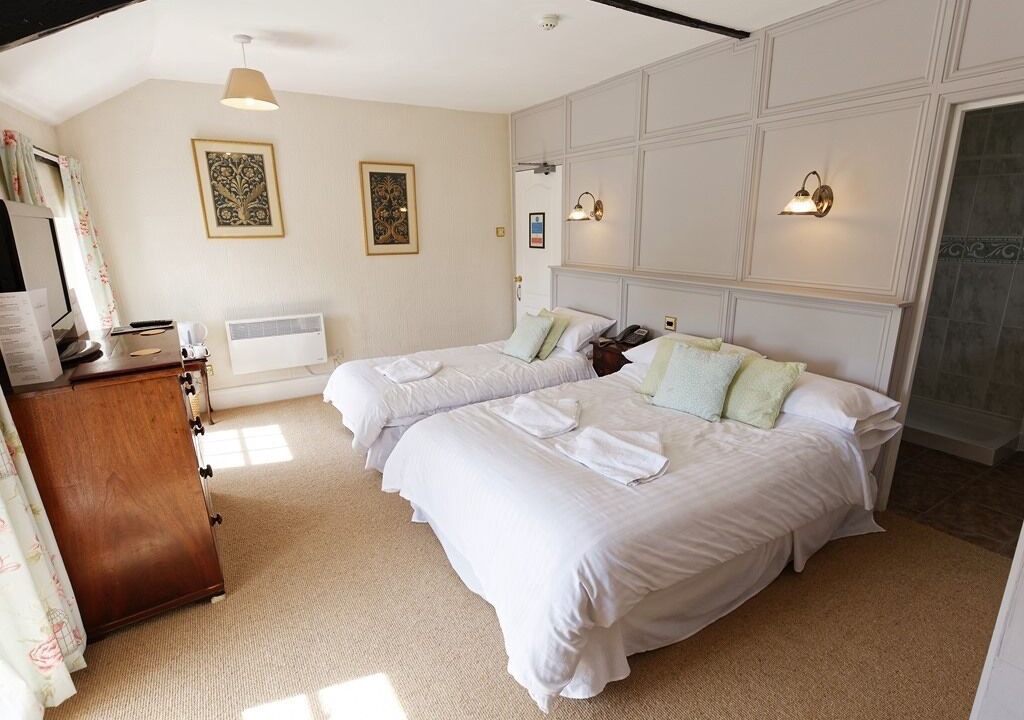 Photo of Others in Dolton