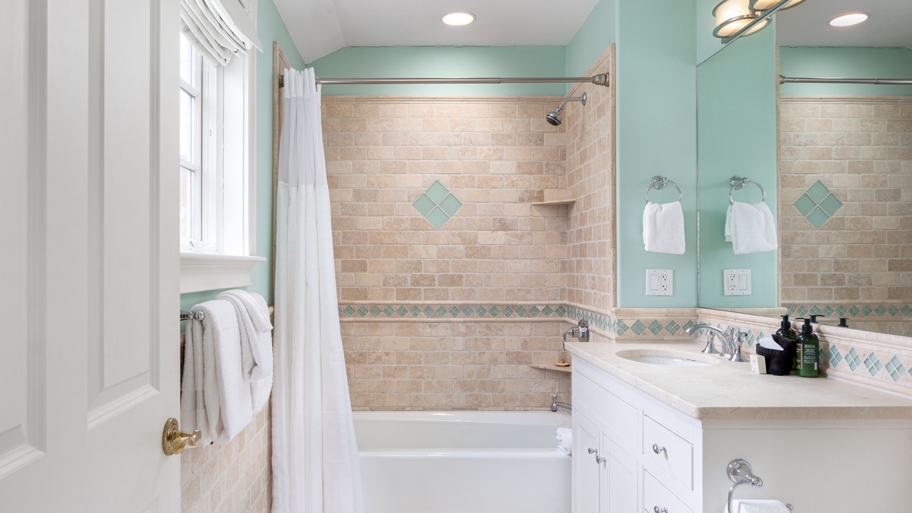 Photo of Bathroom in Newport